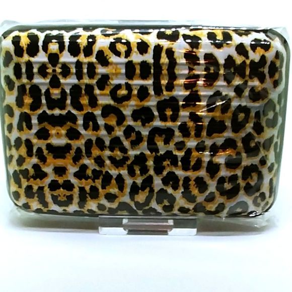 Animal Print RFID Blocking Card Holder - Picture 1 of 3
